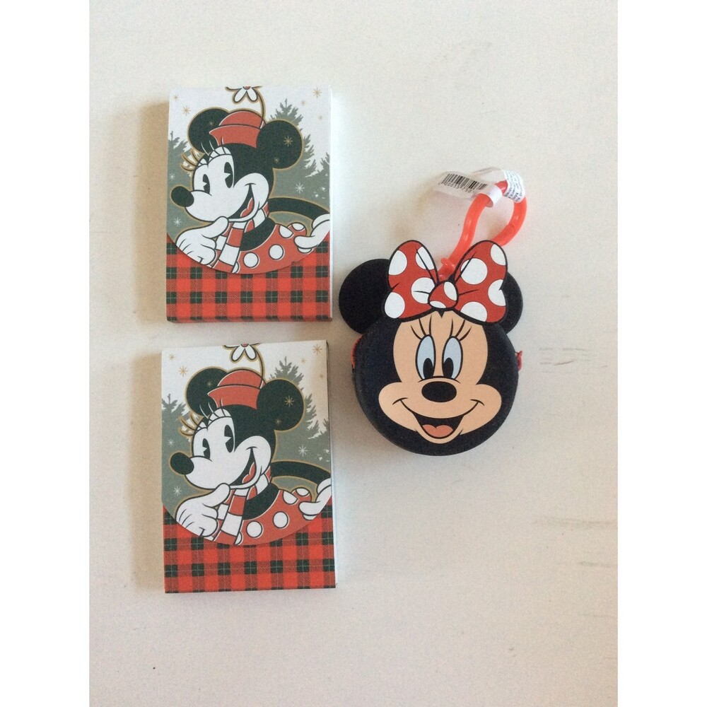 Minnie Mouse Accessories B8